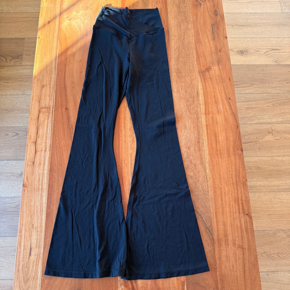 Aerie Offline Black V-Waist Bell Bottom Leggings Size S